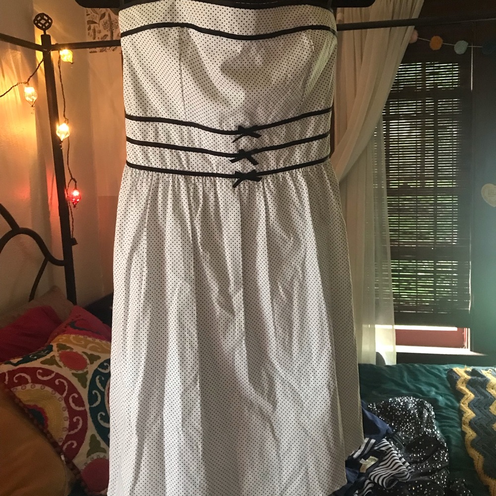 Strapless semi formal dress NEVER BEEN WORN